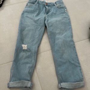 Girls Old Navy Boyfriend Jeans. Size 5T